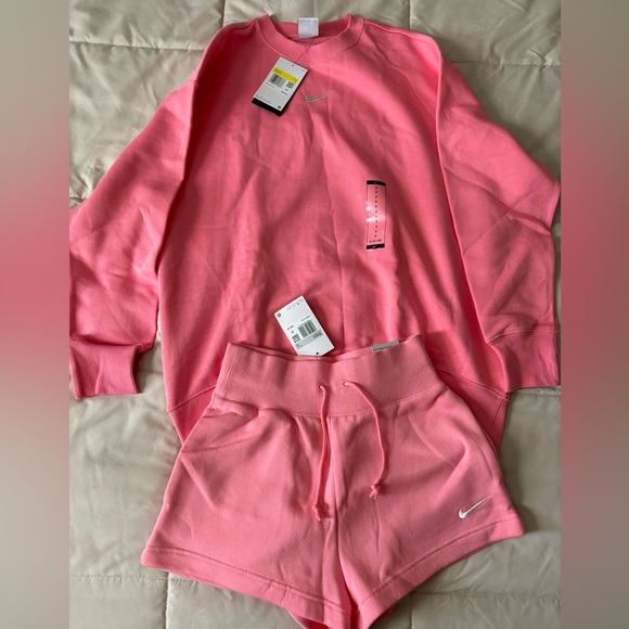 Nike Other - Nike sweat set